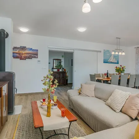 Josie Hébergement de vacances *