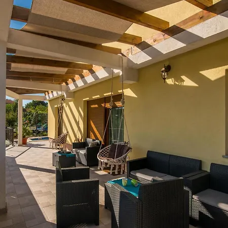 Josie Holiday home Malinska